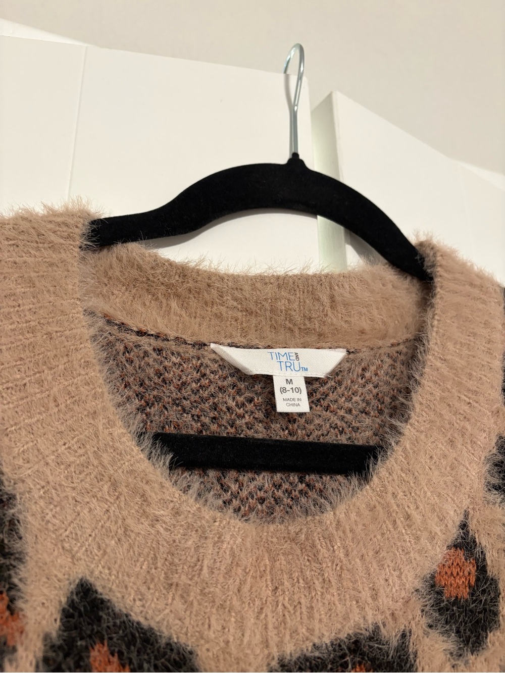 Time and Tru Beige Leopard Fuzzy Crewneck Sweater with Black and Rust Spots - Picture 2 of 6